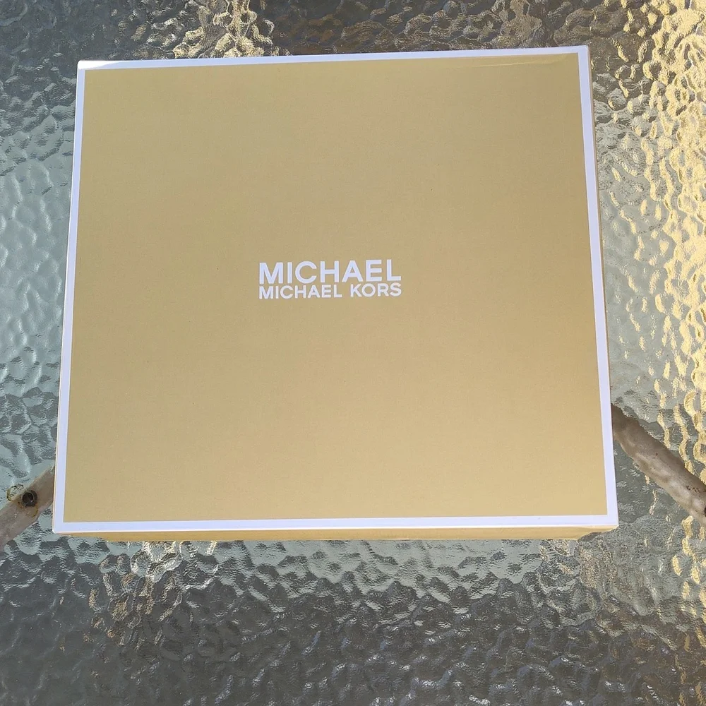 MICHAEL Michael Kors Emmett Quilted Sneaker Boot - Picture 13 of 14